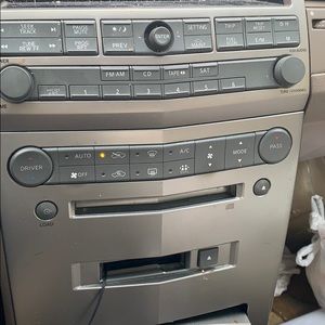 Meet your Posher, Joy